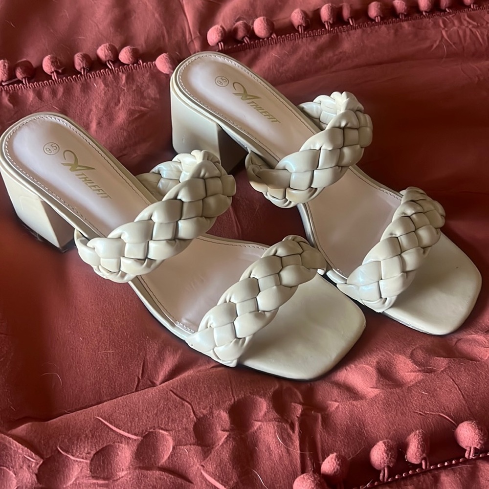 Braided heel